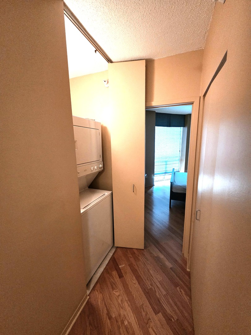 222 N Columbus Dr #1003 Chicago, IL 60601