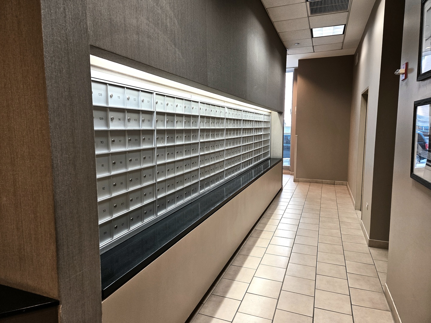 222 N Columbus Dr #1003 Chicago, IL 60601