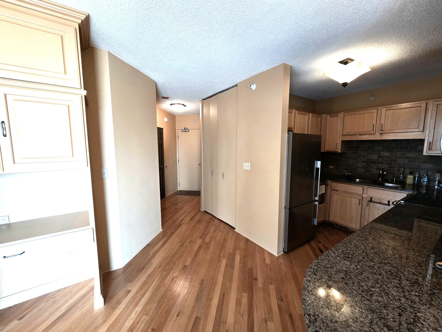 222 N Columbus Dr #1003 Chicago, IL 60601