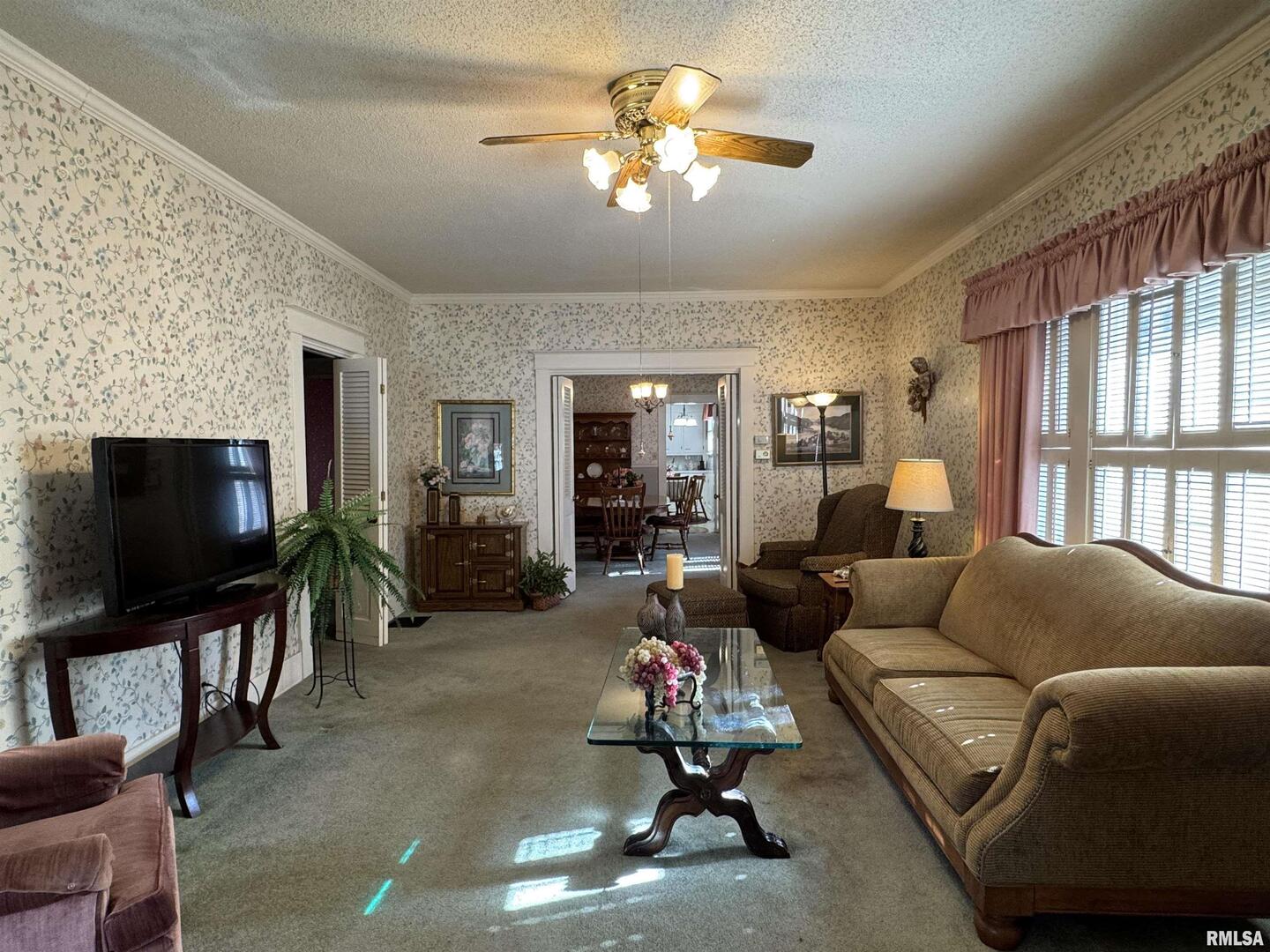 532 N WASHINGTON St Duquoin, IL 62832