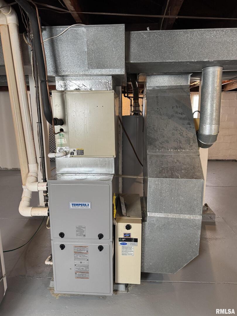 532 N WASHINGTON St Duquoin, IL 62832