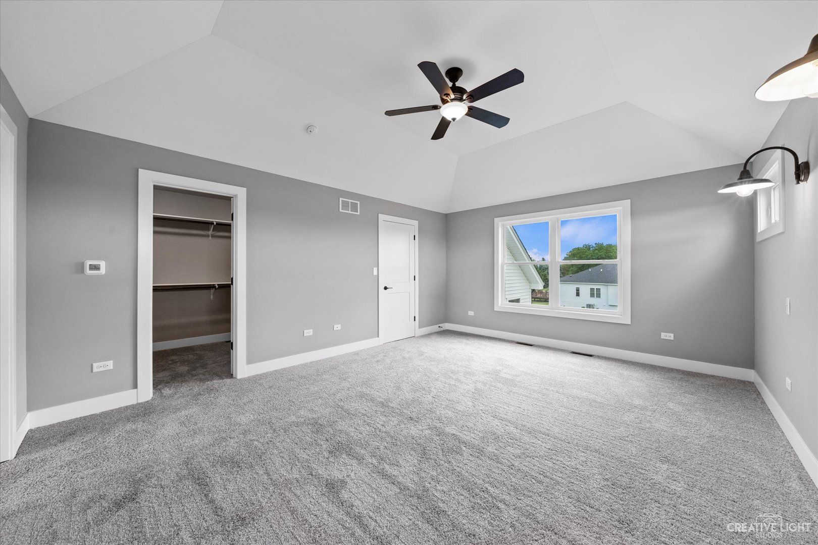 483 Deerfield Dr