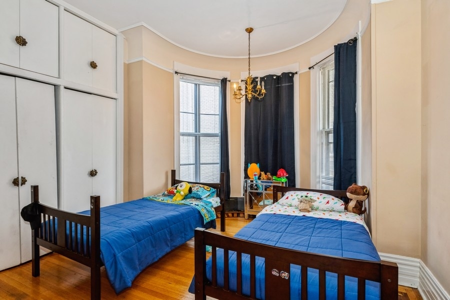 420 N Marion St Oak Park, IL 60302