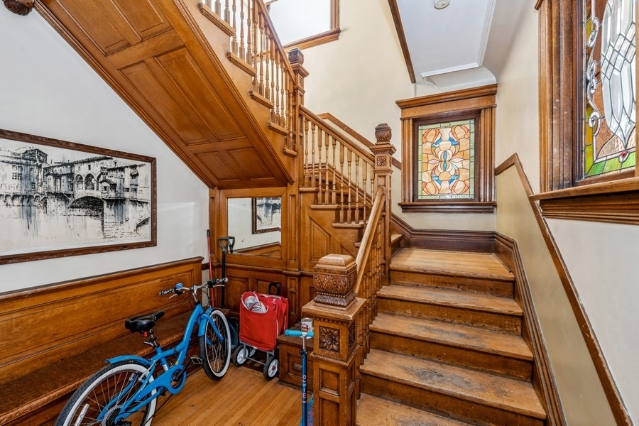 420 N Marion St Oak Park, IL 60302