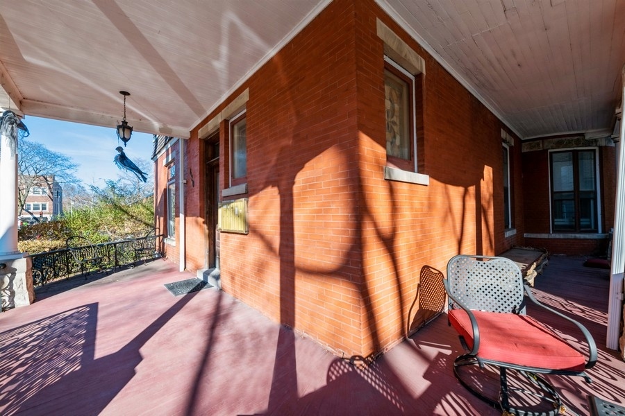 420 N Marion St Oak Park, IL 60302