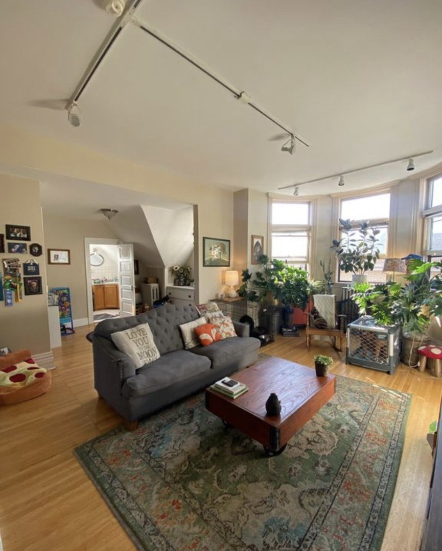 420 N Marion St Oak Park, IL 60302