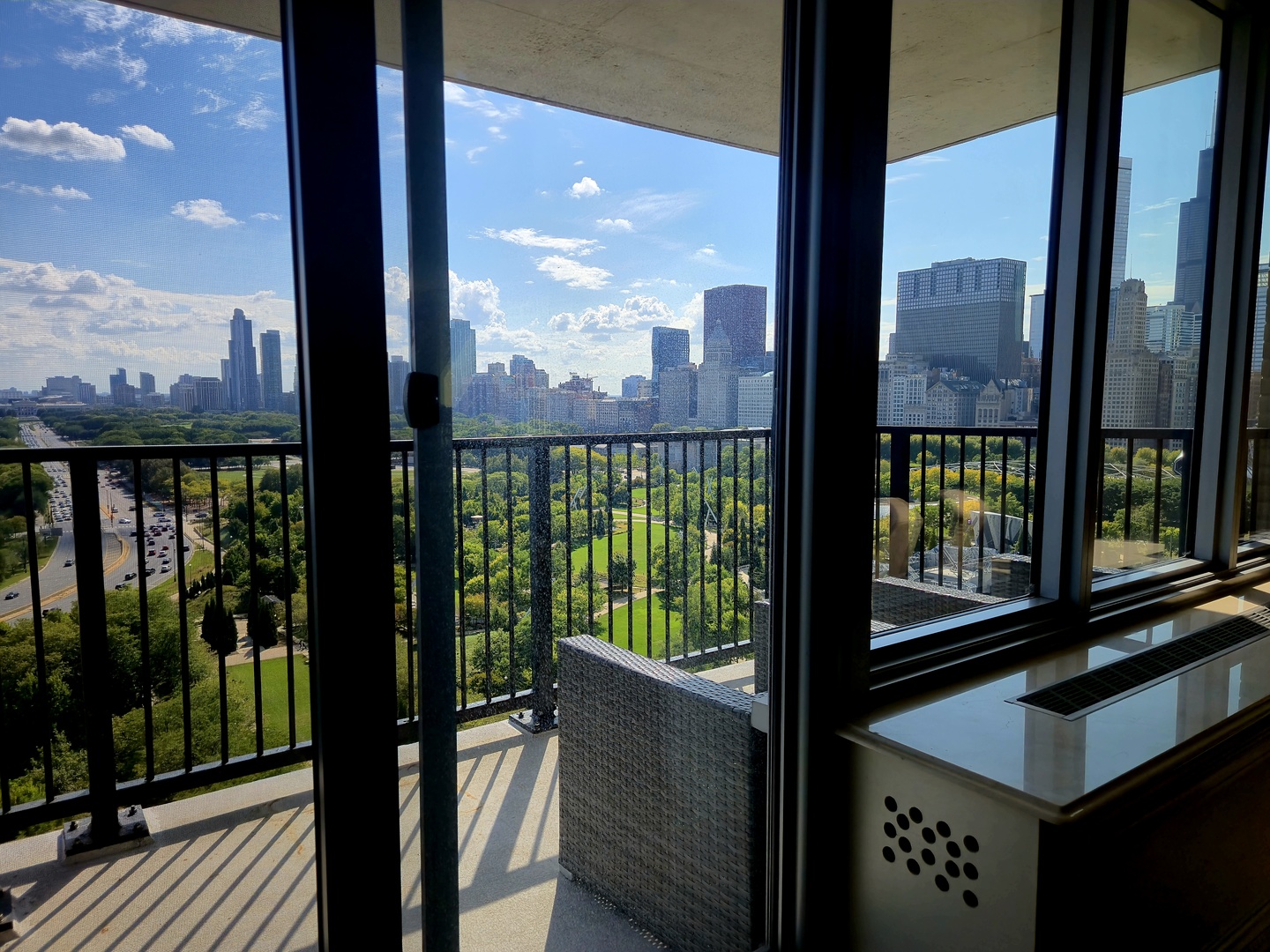 400 E RANDOLPH St #2119 Chicago, IL 60601