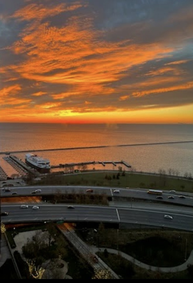 400 E RANDOLPH St #2119 Chicago, IL 60601