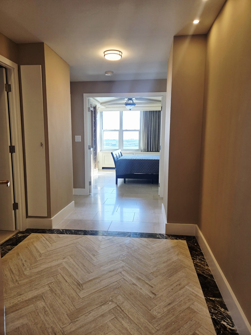 400 E RANDOLPH St #2119 Chicago, IL 60601