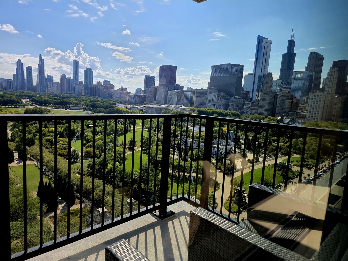 400 E RANDOLPH St #2119 Chicago, IL 60601