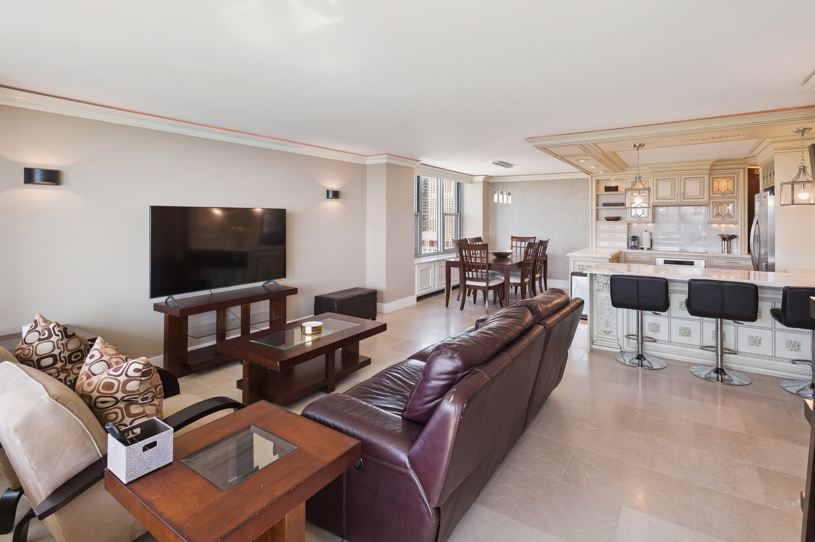 400 E RANDOLPH St #2119 Chicago, IL 60601