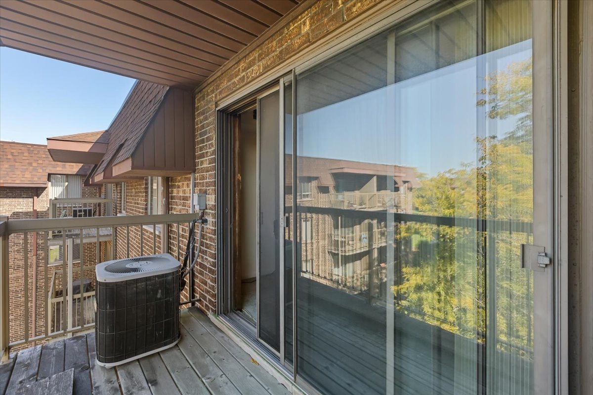 820 Elder Rd #C410 Homewood, IL 60430