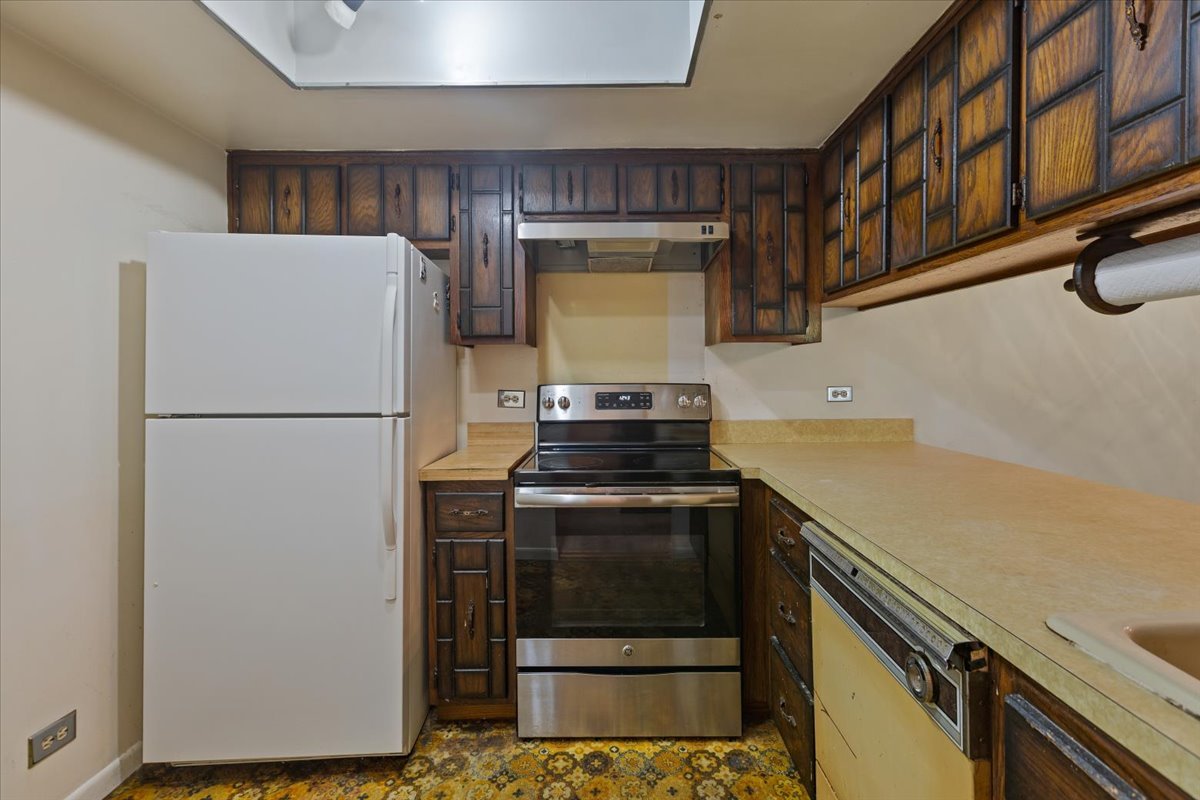 820 Elder Rd #C410 Homewood, IL 60430