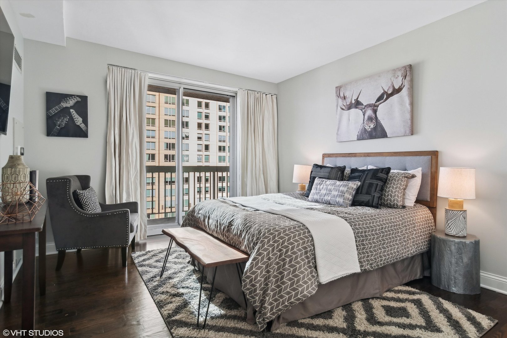 545 N DEARBORN St #3601 Chicago, IL 60654