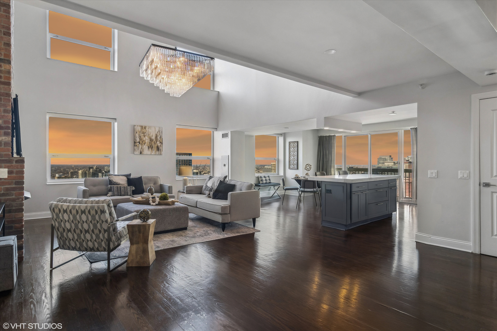 545 N DEARBORN St #3601 Chicago, IL 60654