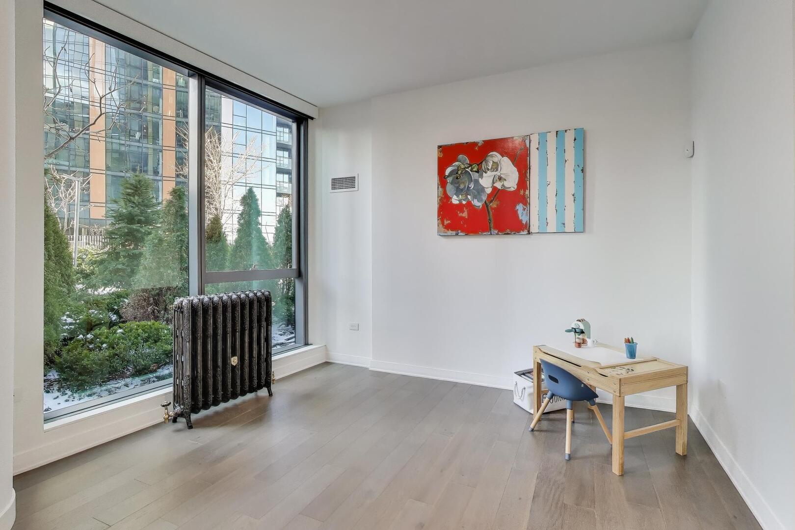 211 N Hbr Dr #TH01 Chicago, IL 60601