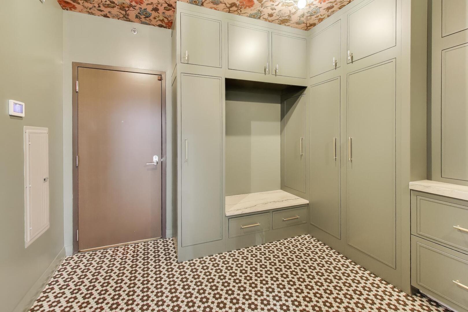 211 N Hbr Dr #TH01 Chicago, IL 60601