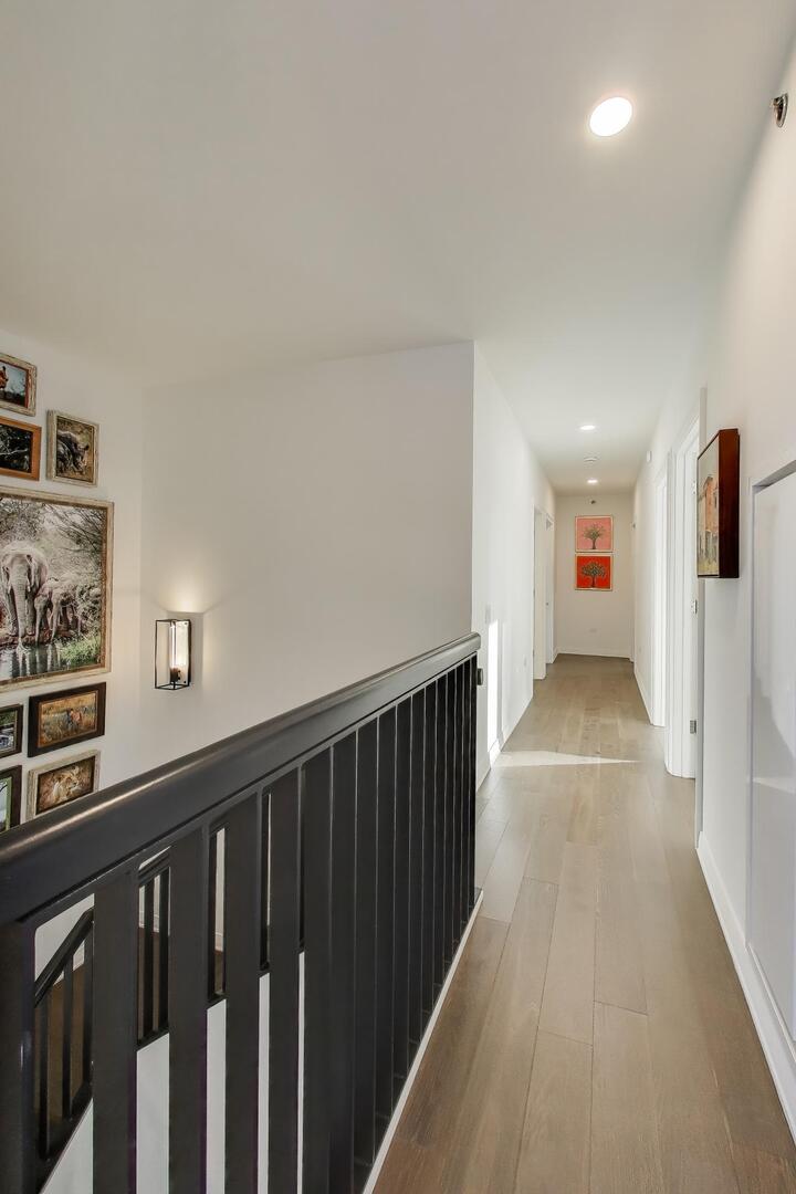 211 N Hbr Dr #TH01 Chicago, IL 60601