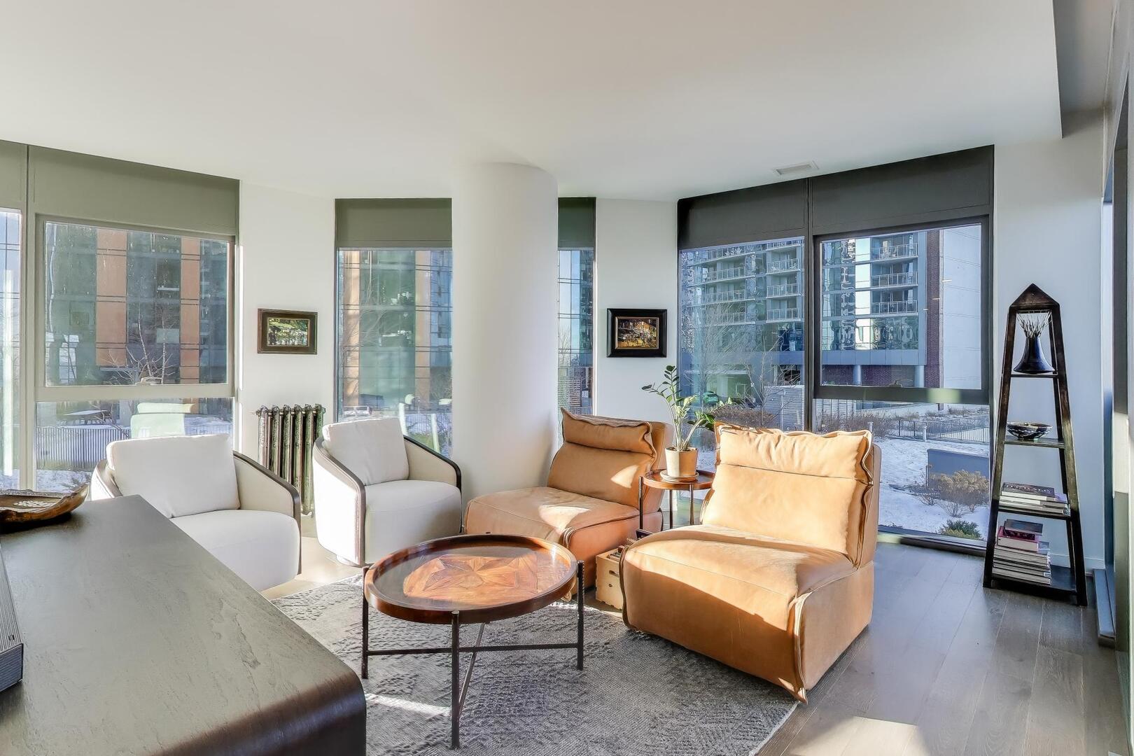 211 N Hbr Dr #TH01 Chicago, IL 60601