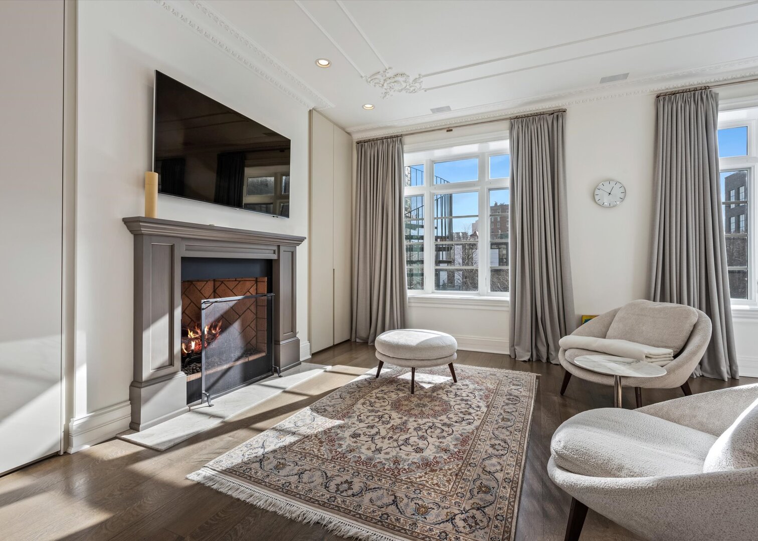 441 W Deming Pl Chicago, IL 60614