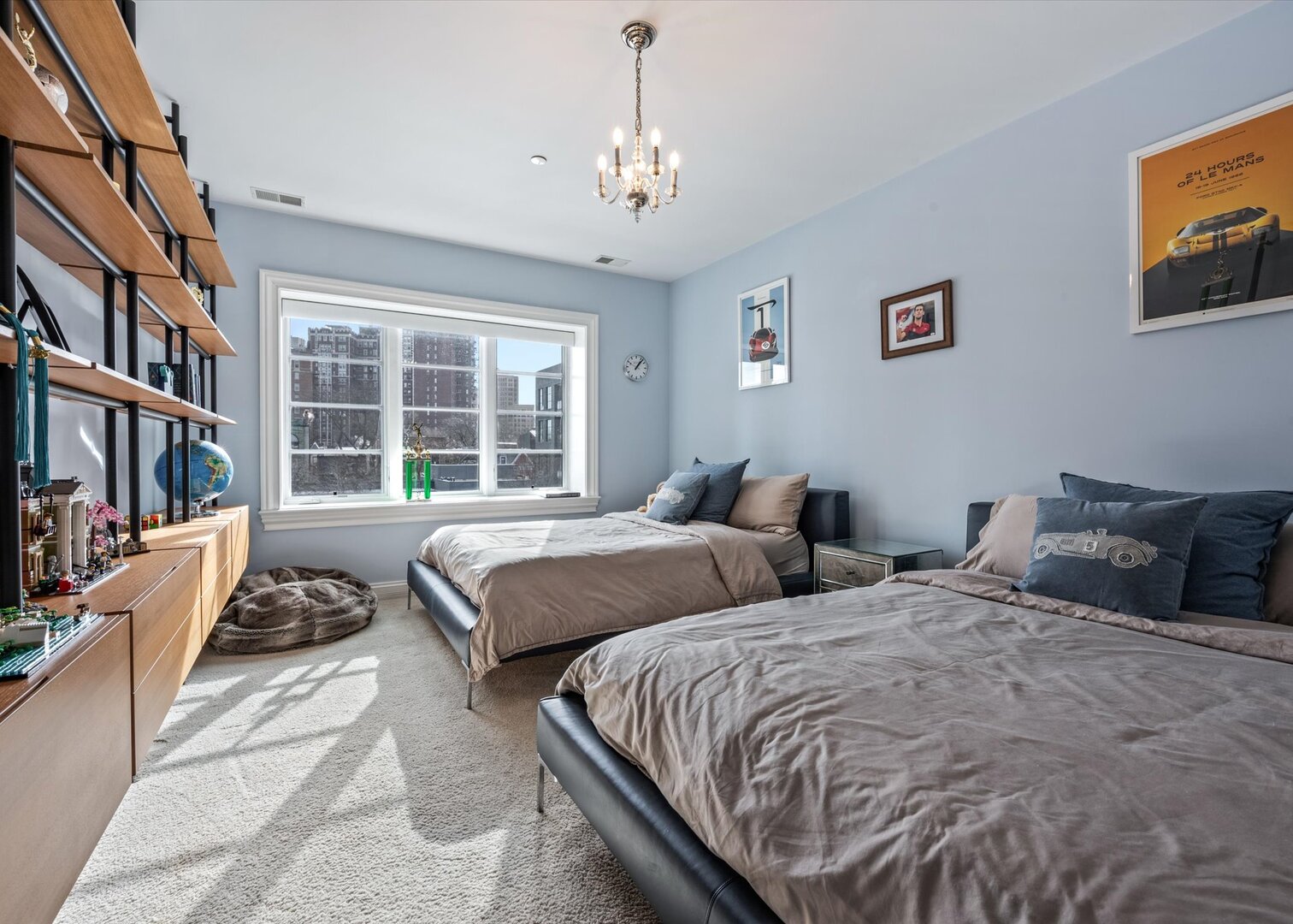 441 W Deming Pl Chicago, IL 60614