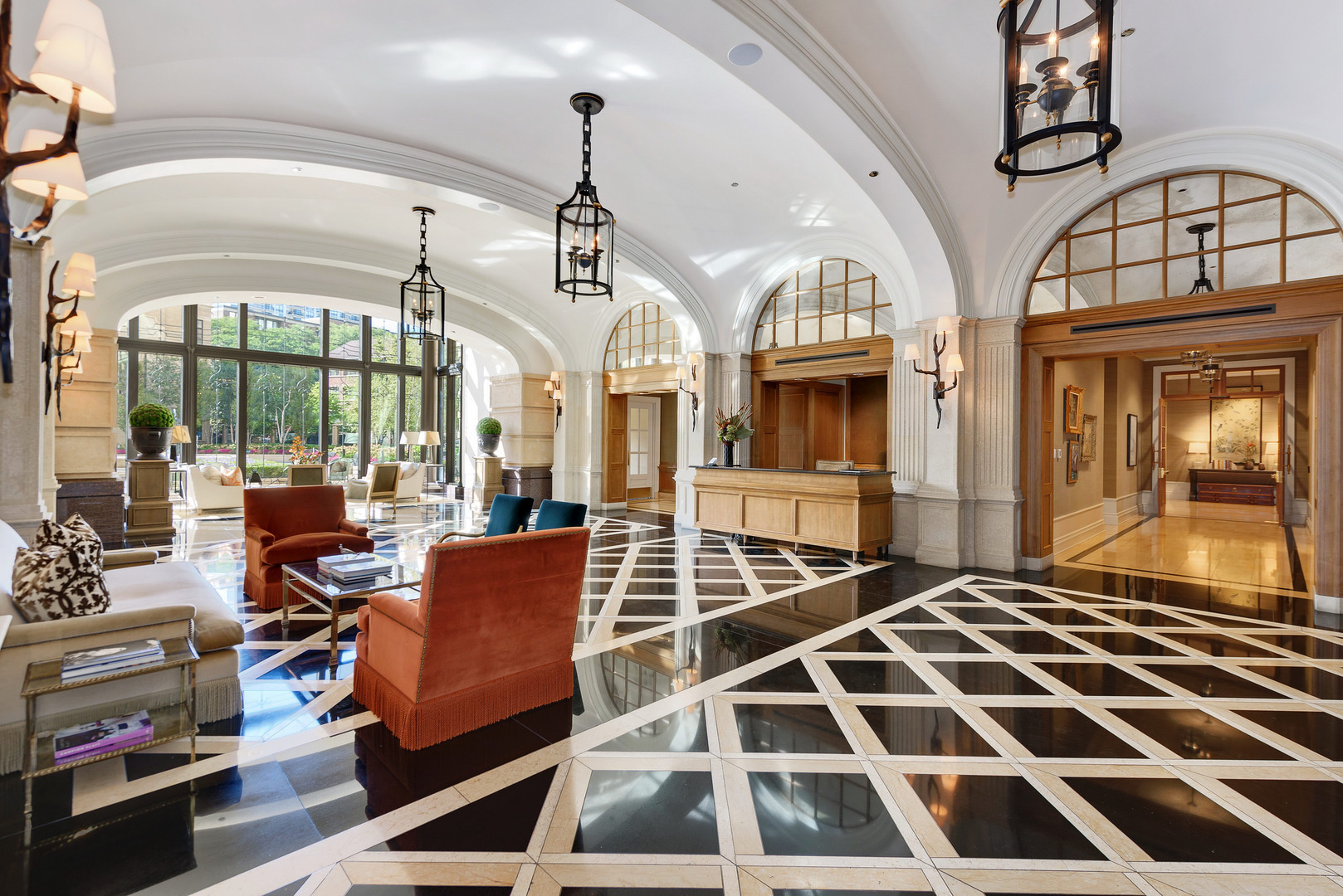 441 W Deming Pl Chicago, IL 60614