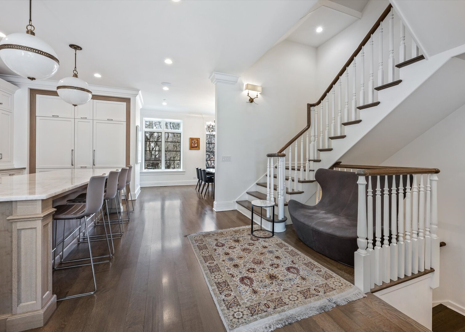 441 W Deming Pl Chicago, IL 60614