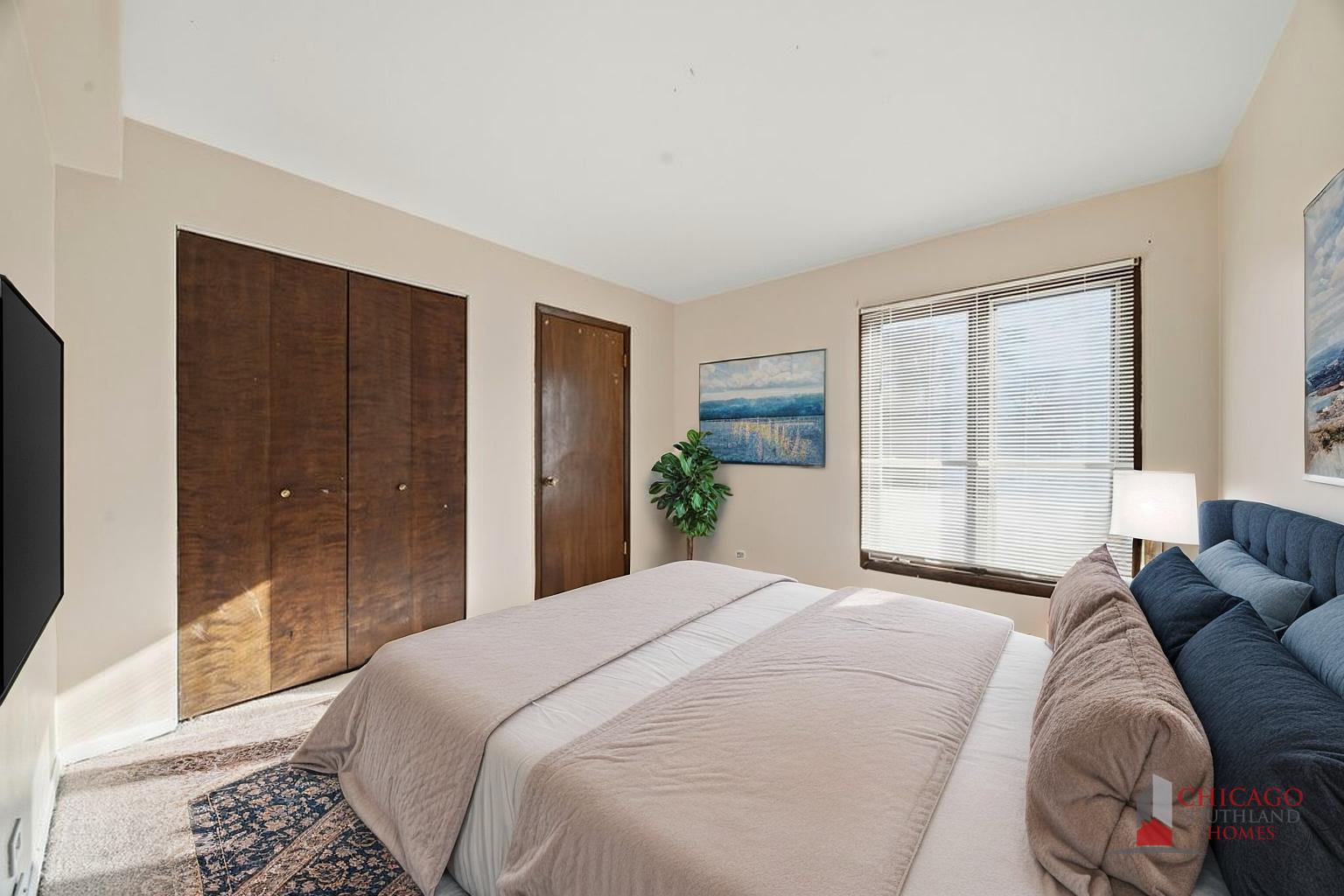 1100 Holbrook Rd #D Homewood, IL 60430