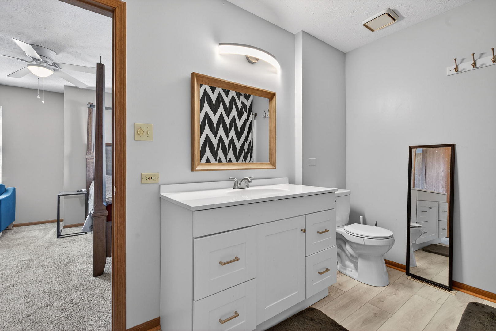 805 Addleman St Joliet, IL 60431