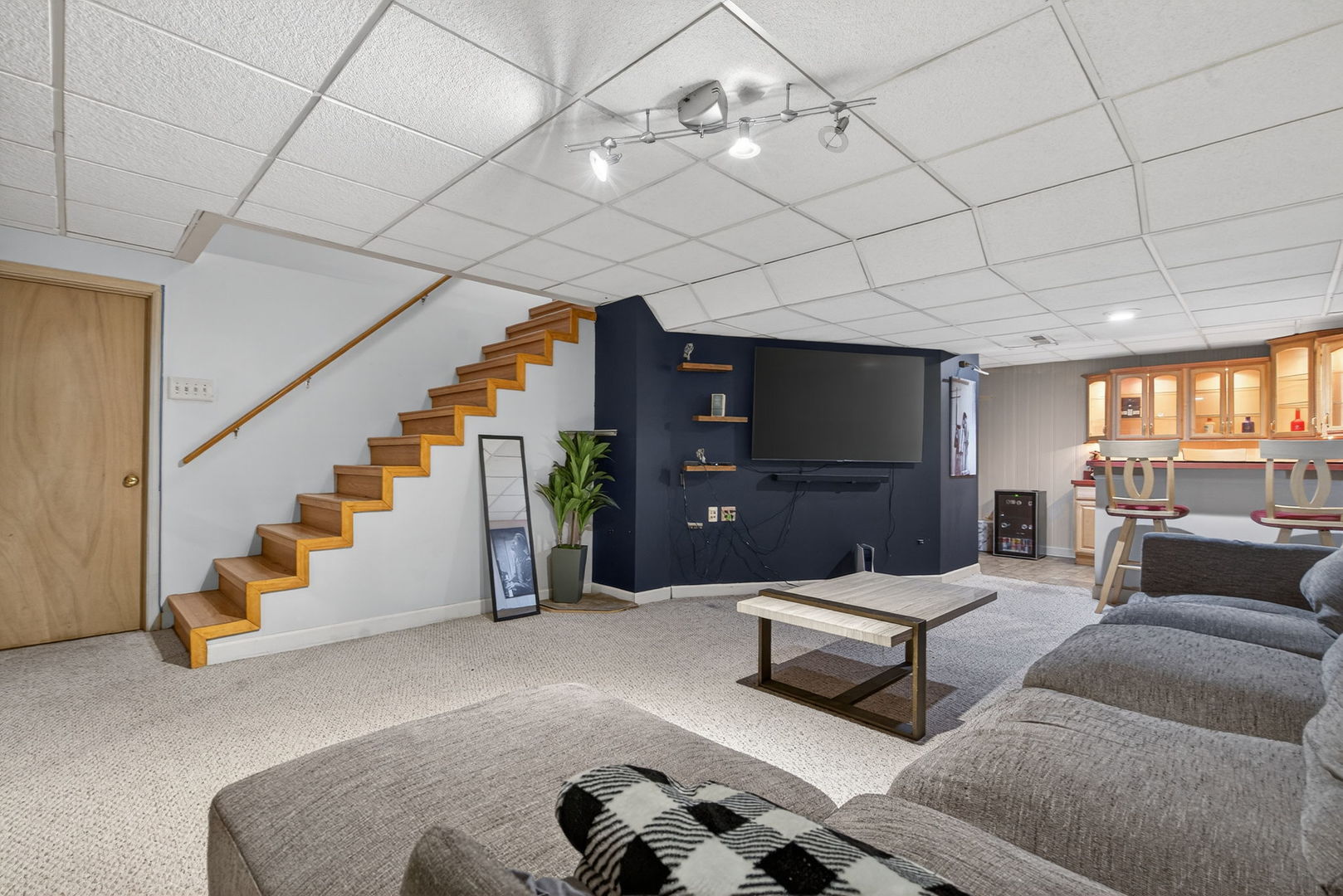 805 Addleman St Joliet, IL 60431