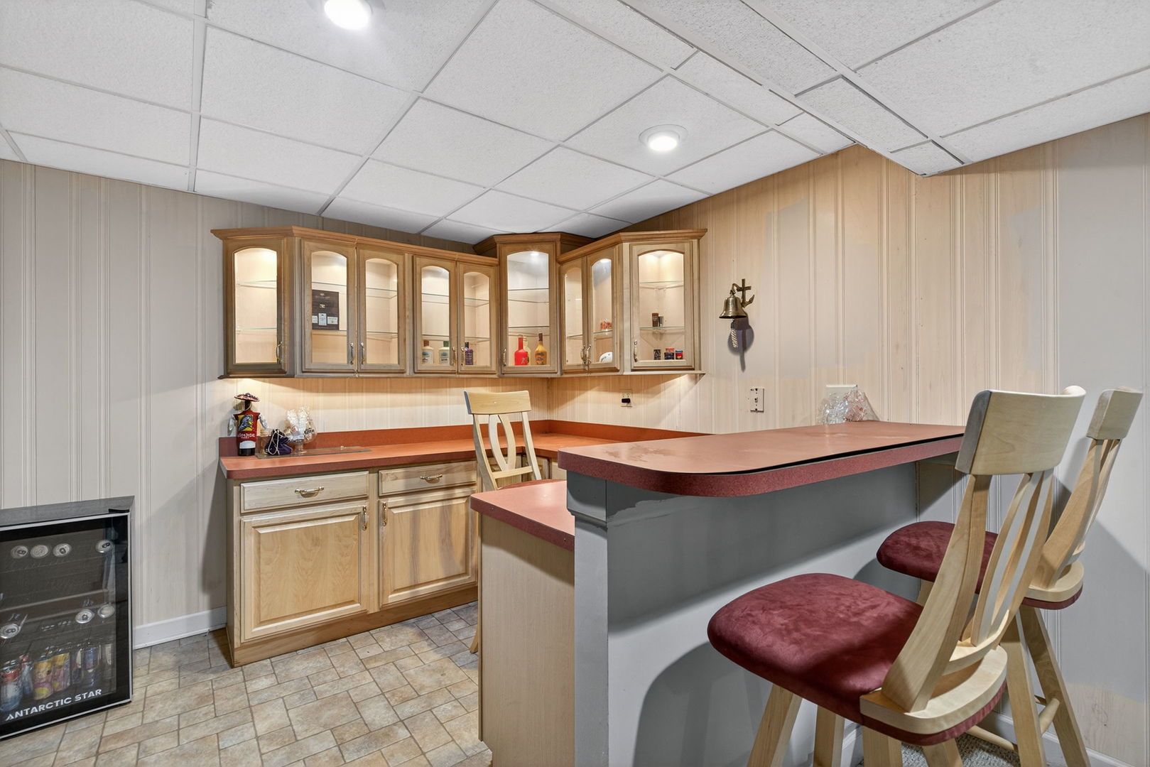 805 Addleman St Joliet, IL 60431