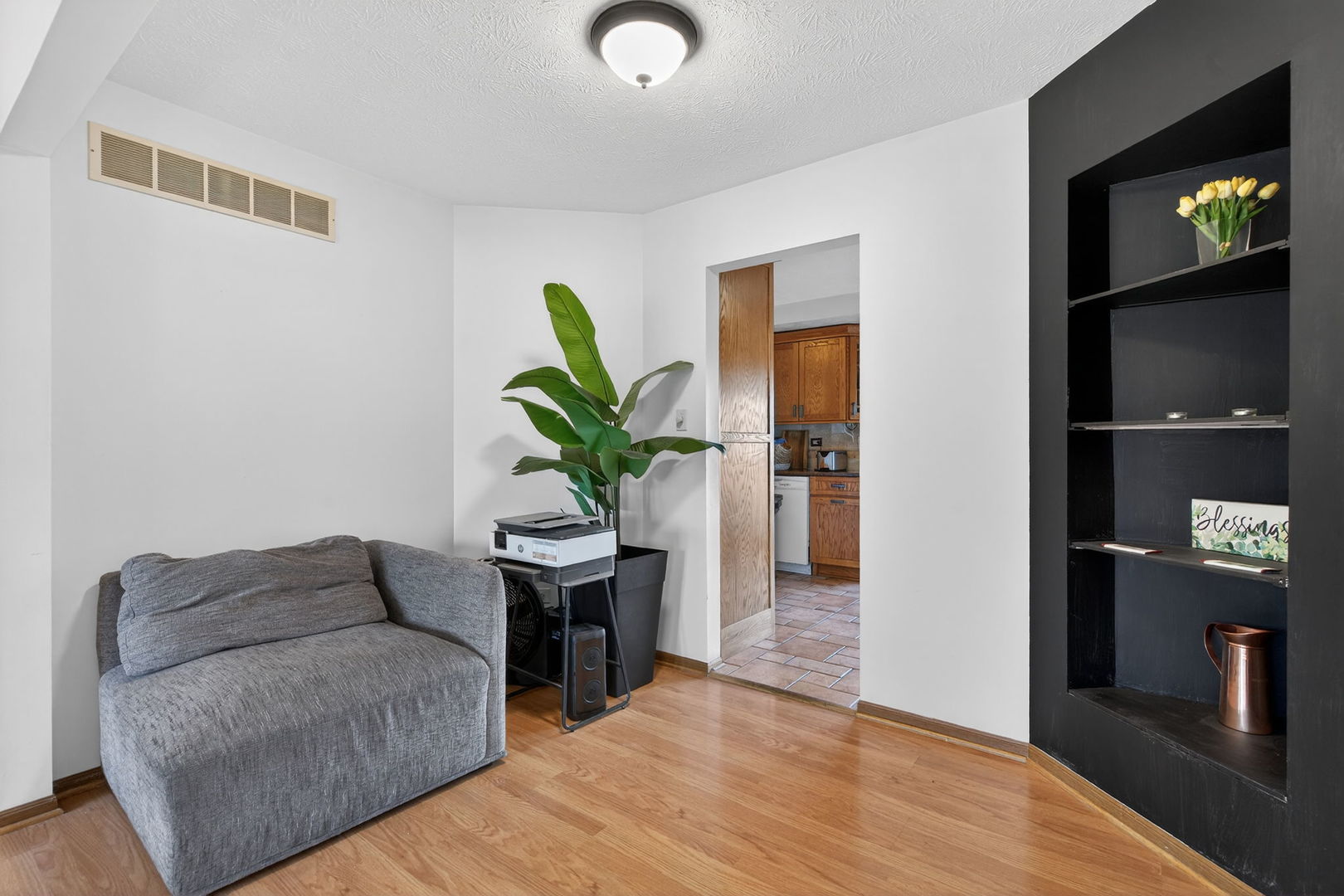 805 Addleman St Joliet, IL 60431