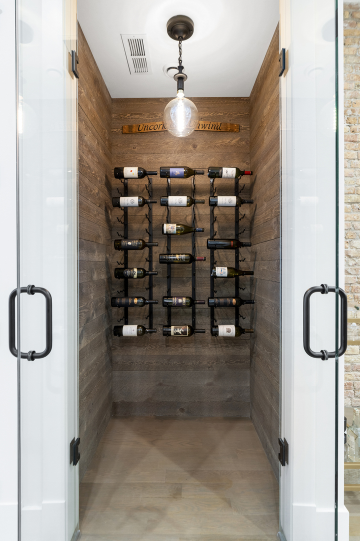 1246 W George St Chicago, IL 60657