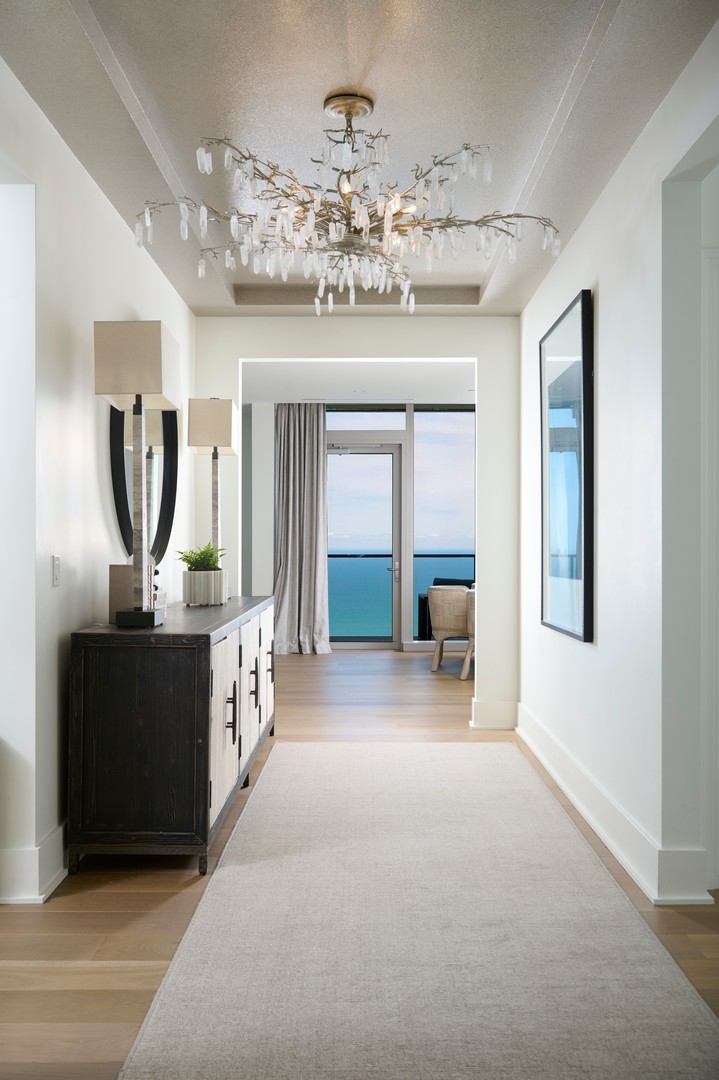 363 E Wacker Dr #6106 Chicago, IL 60601