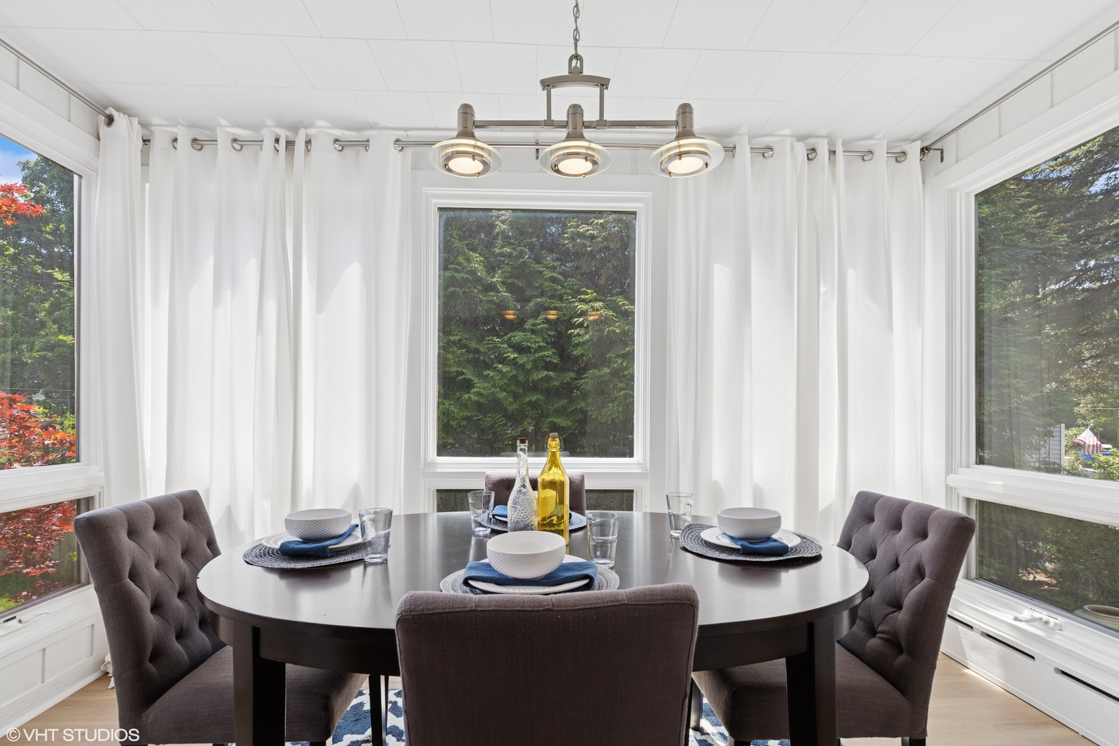 2635 Poplar Ave Evanston, IL 60201