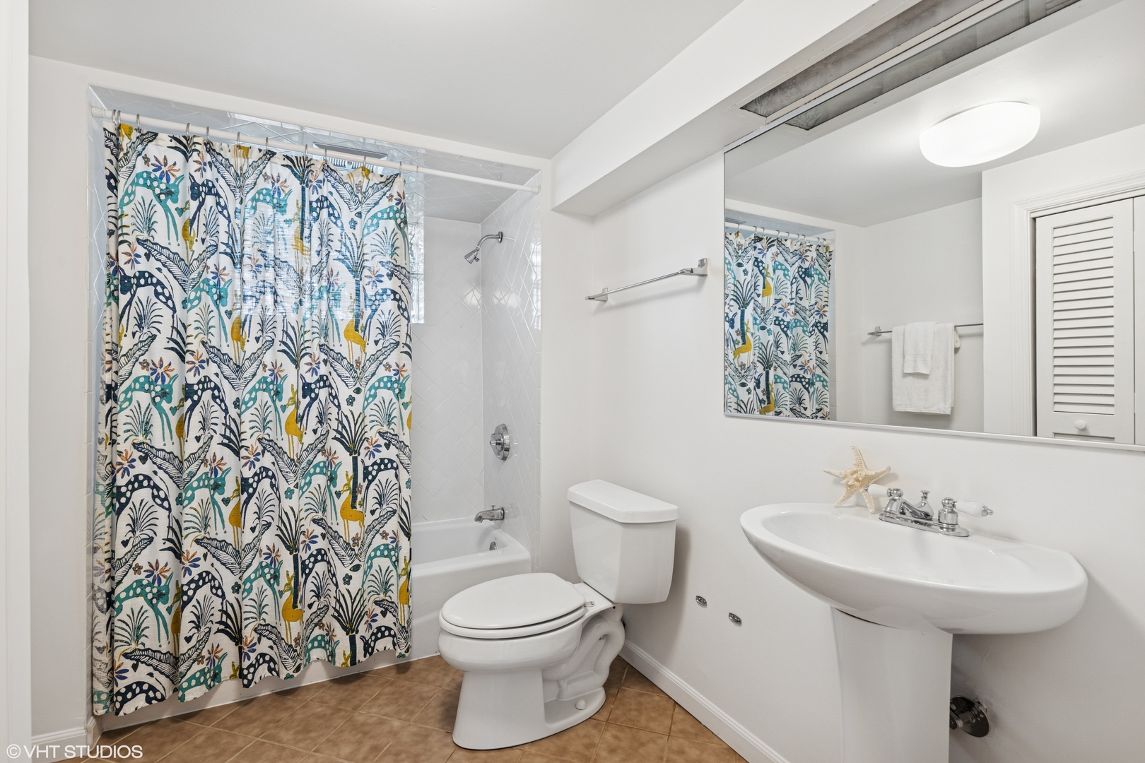 2635 Poplar Ave Evanston, IL 60201