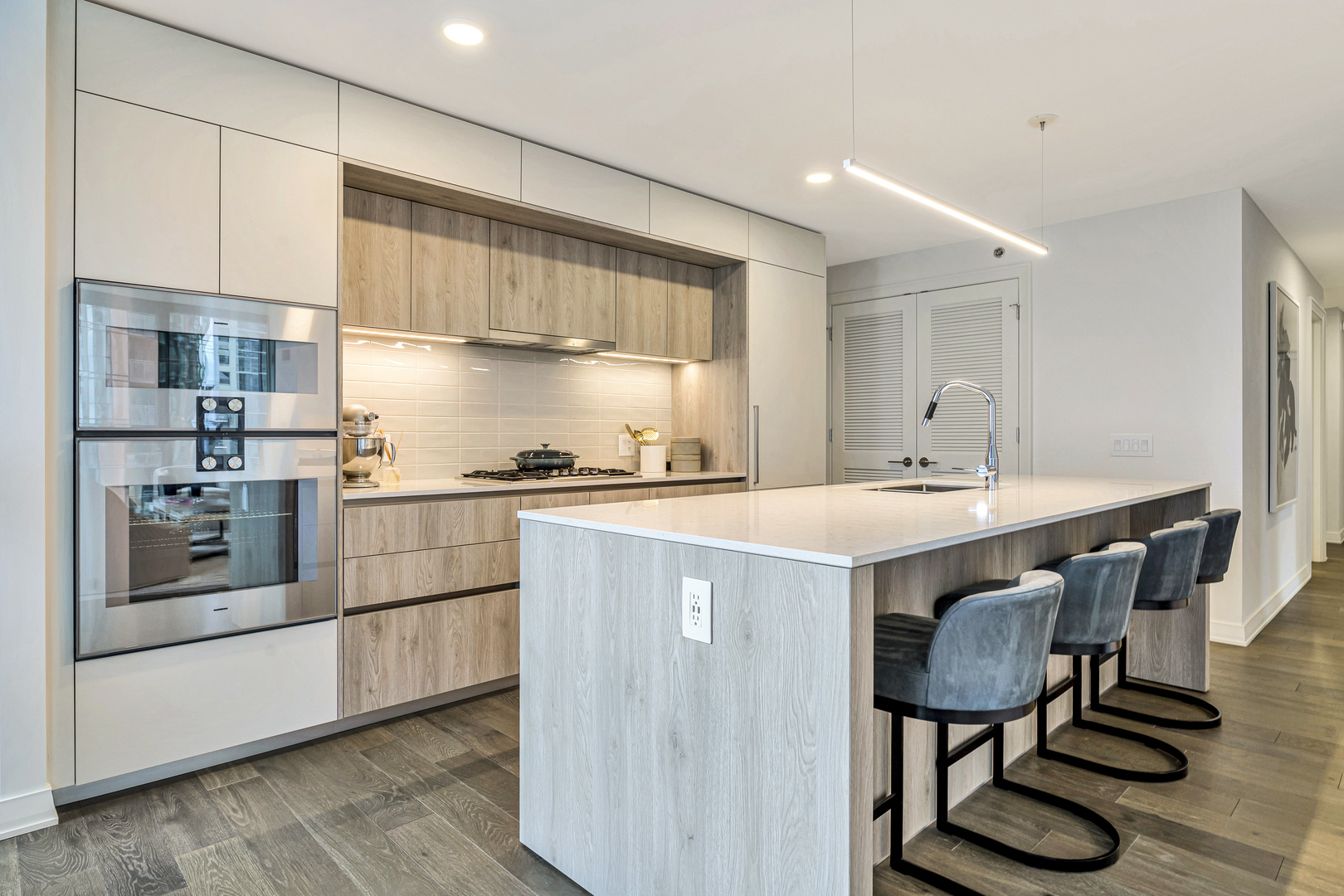 211 N Hbr Dr #2109 Chicago, IL 60601