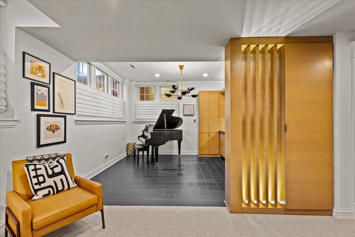 626 Washington Ave Wilmette, IL 60091