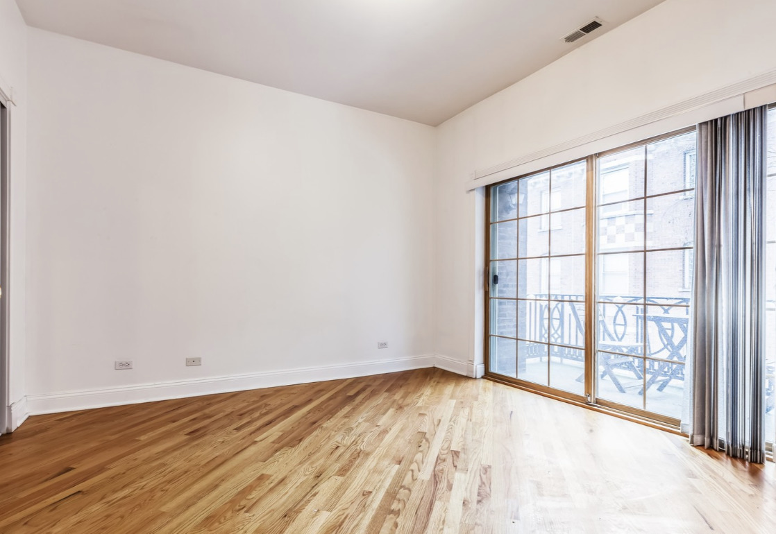 5323 S Harper Ave #2 Chicago, IL 60615