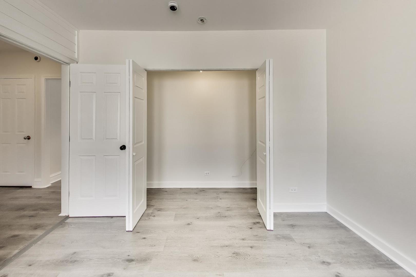 142 Clyde Ave #3W Evanston, IL 60202