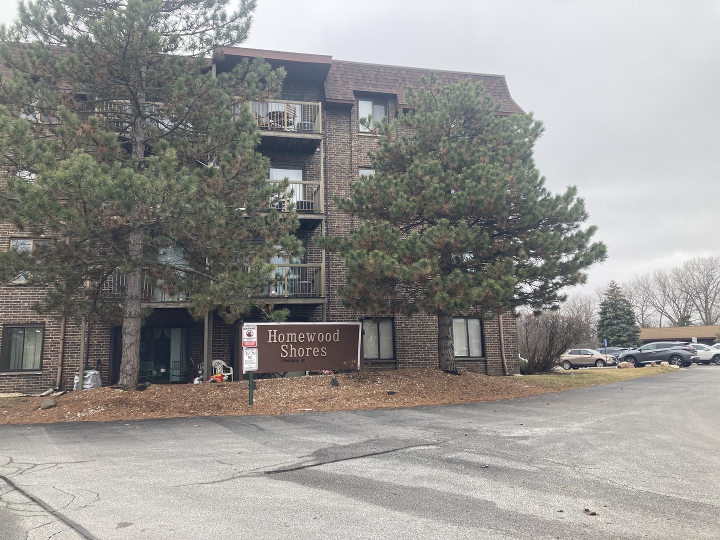 830 Elder Rd #B413 Homewood, IL 60430