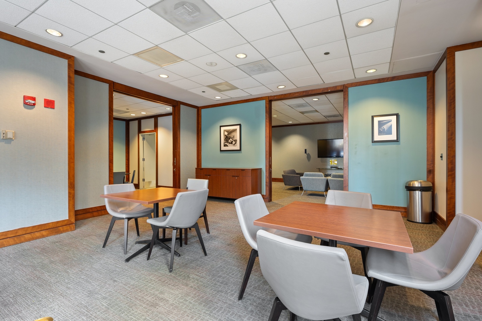 222 N Columbus Dr #902 Chicago, IL 60601