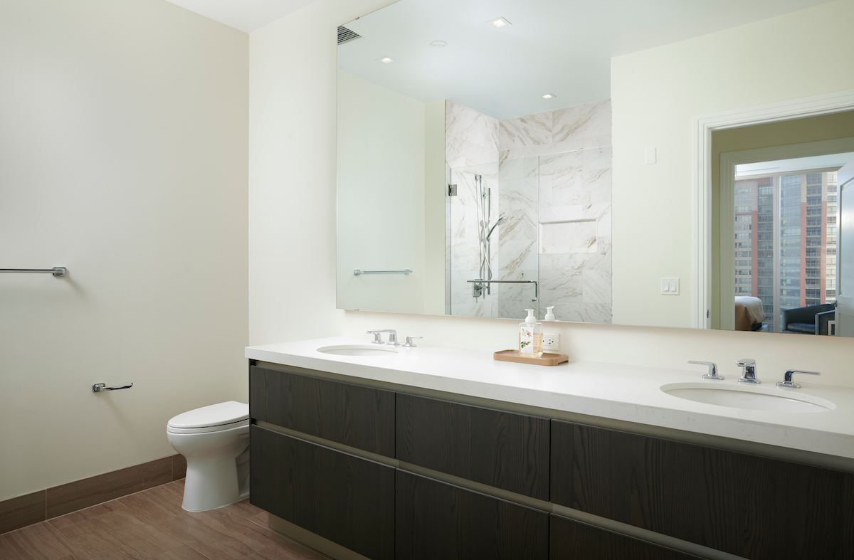 363 E Wacker Dr #1506 Chicago, IL 60601