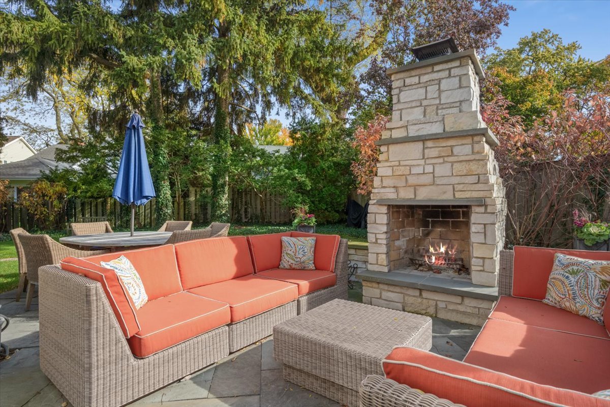 1024 Pontiac Rd Wilmette, IL 60091