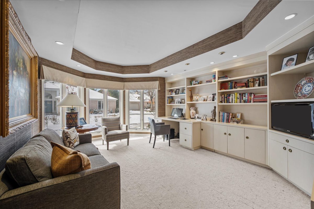 1725 Lilly Ct Highland Park, IL 60035