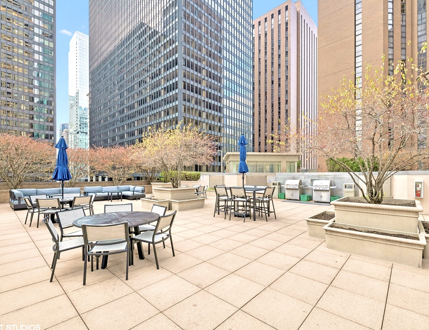 222 N Columbus Dr #1705 Chicago, IL 60601