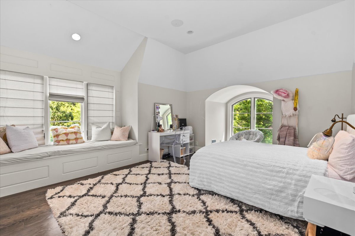 601 Linden Ave Wilmette, IL 60091