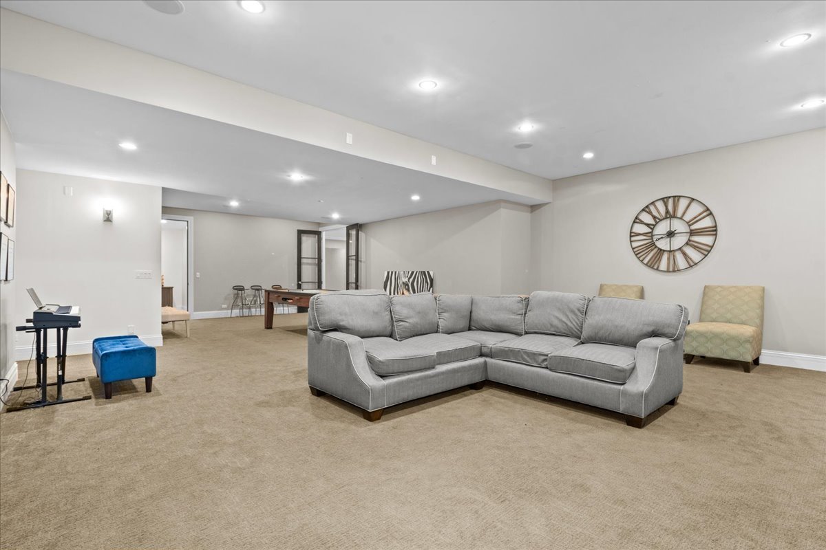 601 Linden Ave Wilmette, IL 60091