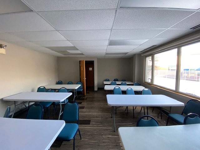 1852 95th St Naperville, IL 60564