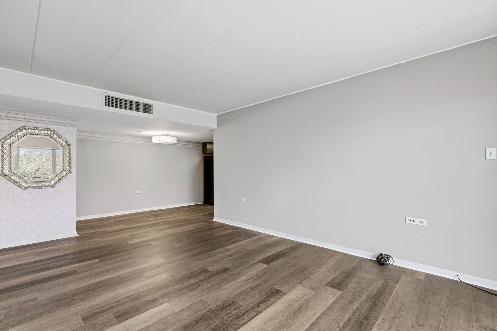 940 Holbrook Rd #26C Homewood, IL 60430